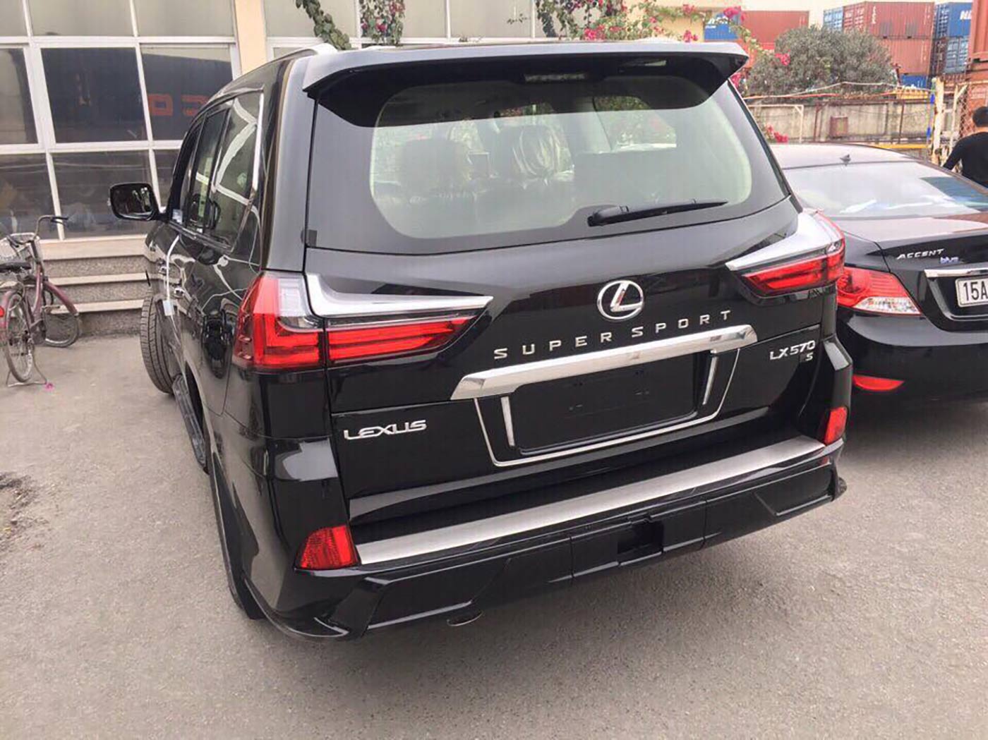 lexus-lx570-supersport-04.jpg