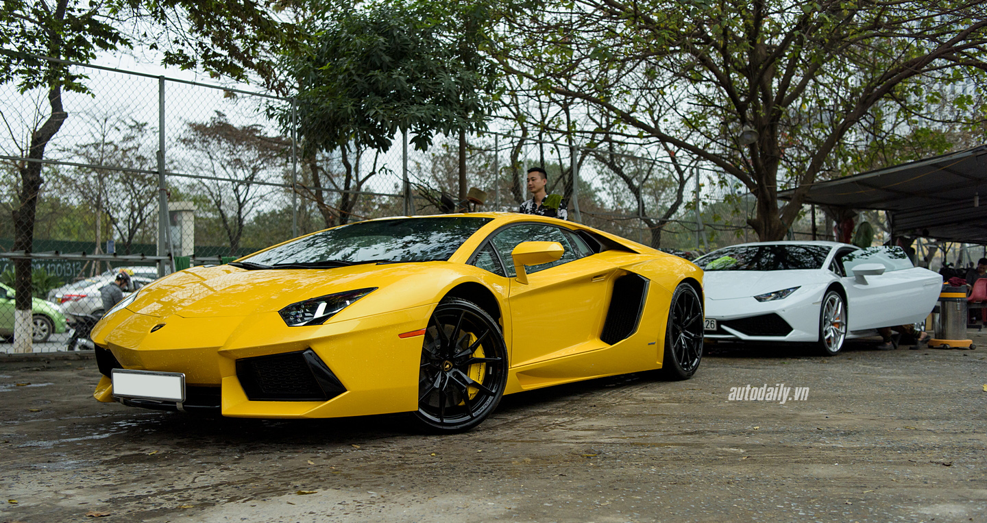 Bộ 3 siêu xe Lamborghini tụ họp tại Hà Nội chuẩn bị cho sự kiện Car Passion