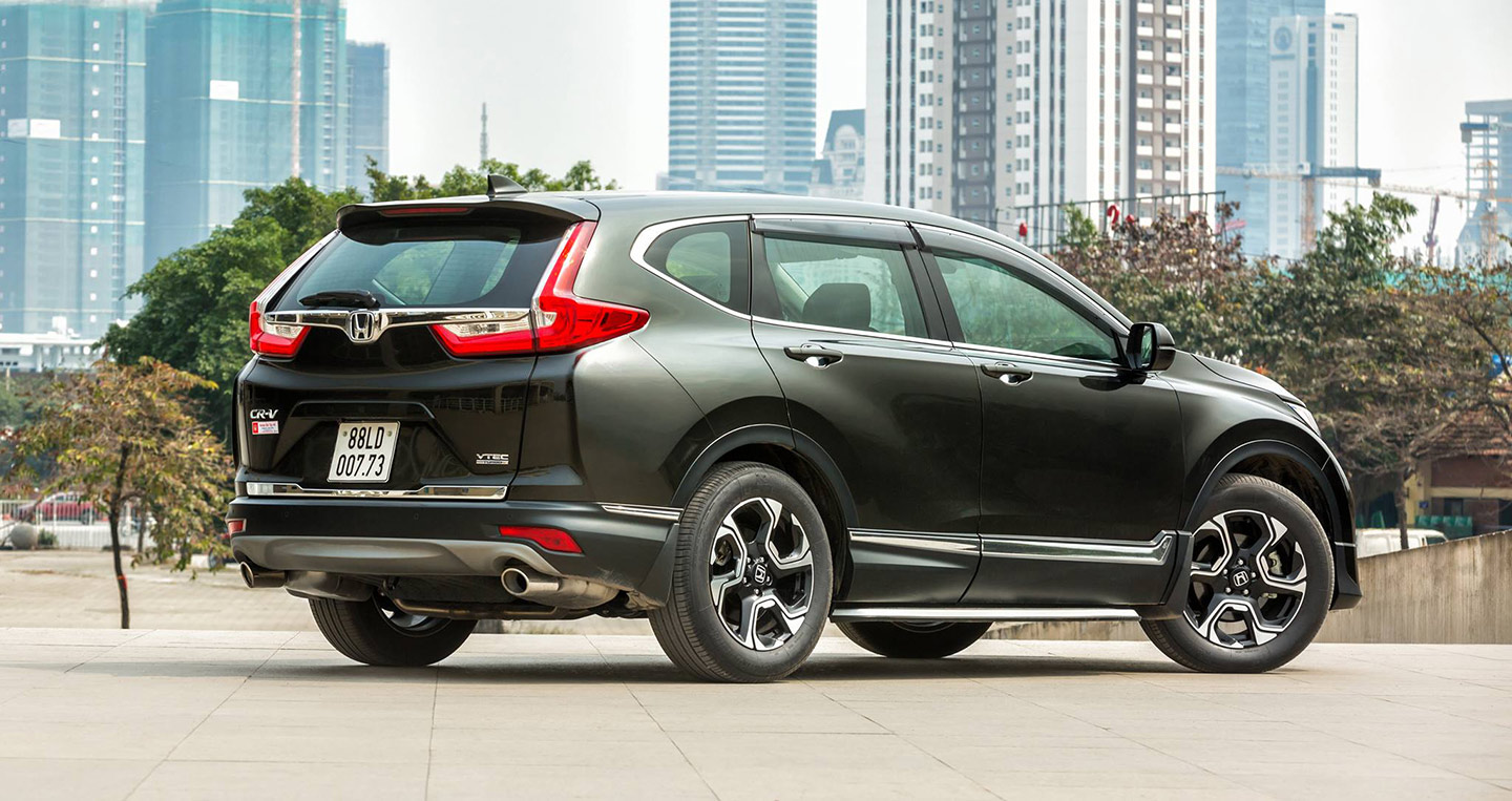 Honda CR-V 5+2 2018 giảm giá "sốc" gần 200 triệu đồng