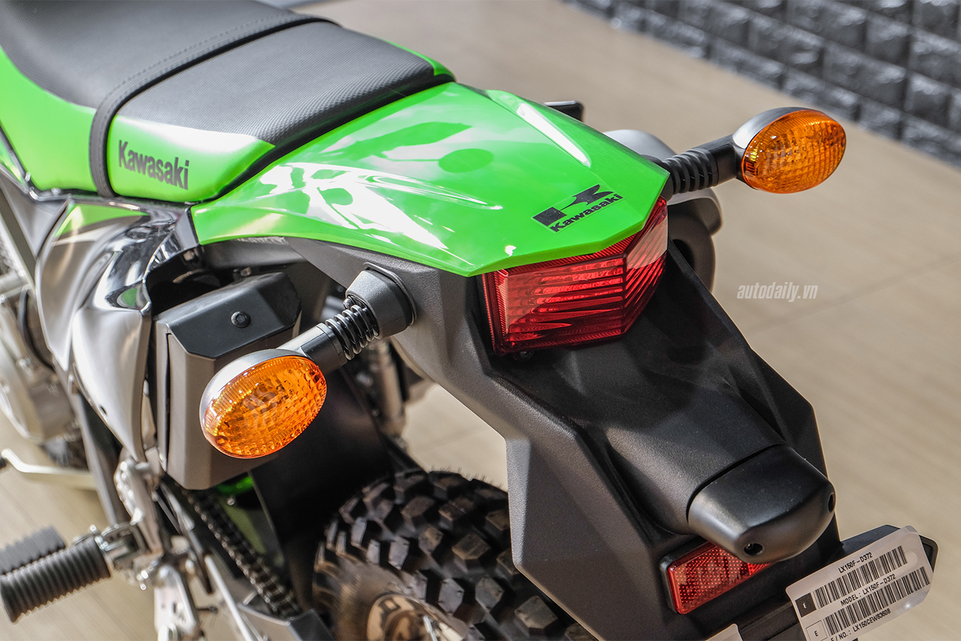 kawasaki-klx-150-bf-13.jpg