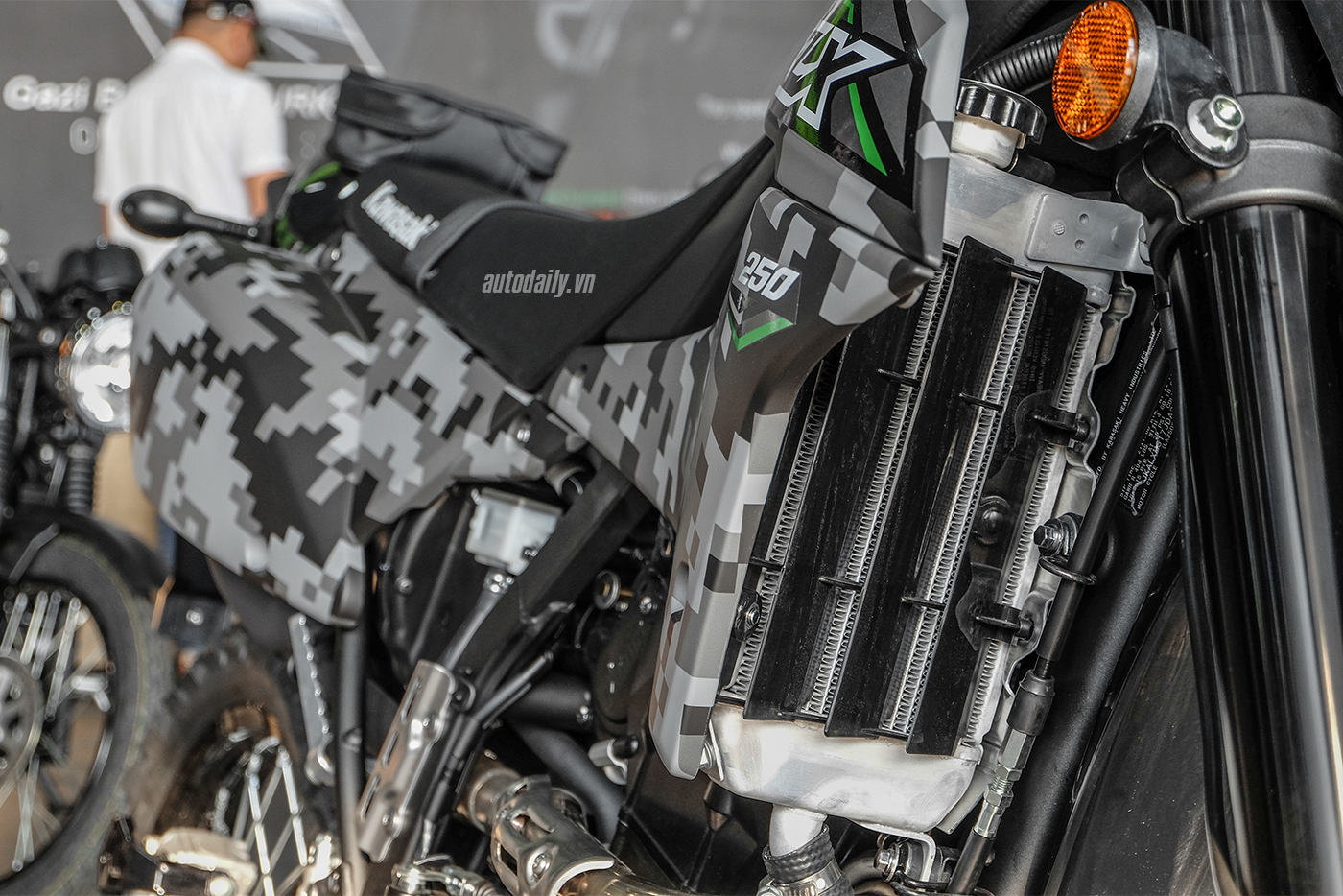 Ảnh chi tiết Kawasaki KLX 250 2018 kawasaki-klx-250-12.jpg