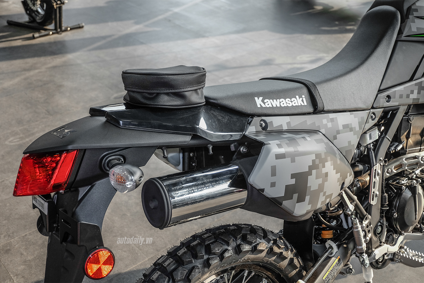 Ảnh chi tiết Kawasaki KLX 250 2018 kawasaki-klx-250-17.jpg