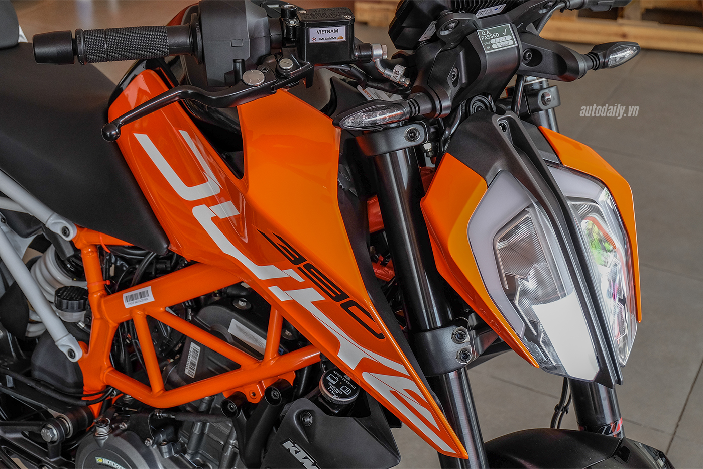 ktm-duke-390-2018-13.jpg