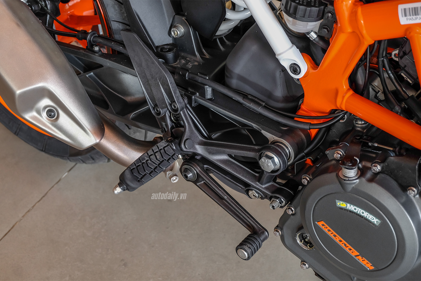 ktm-duke-390-2018-9.jpg