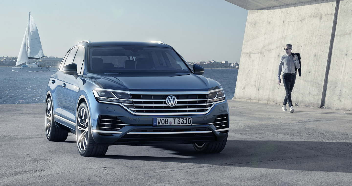 2019-vw-touareg-12-1-1.jpg