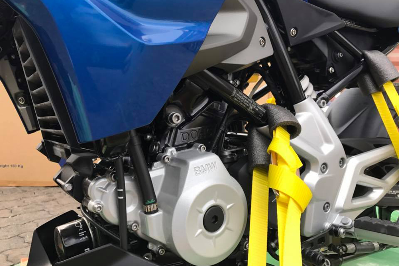 bmw-g310r-10.jpg