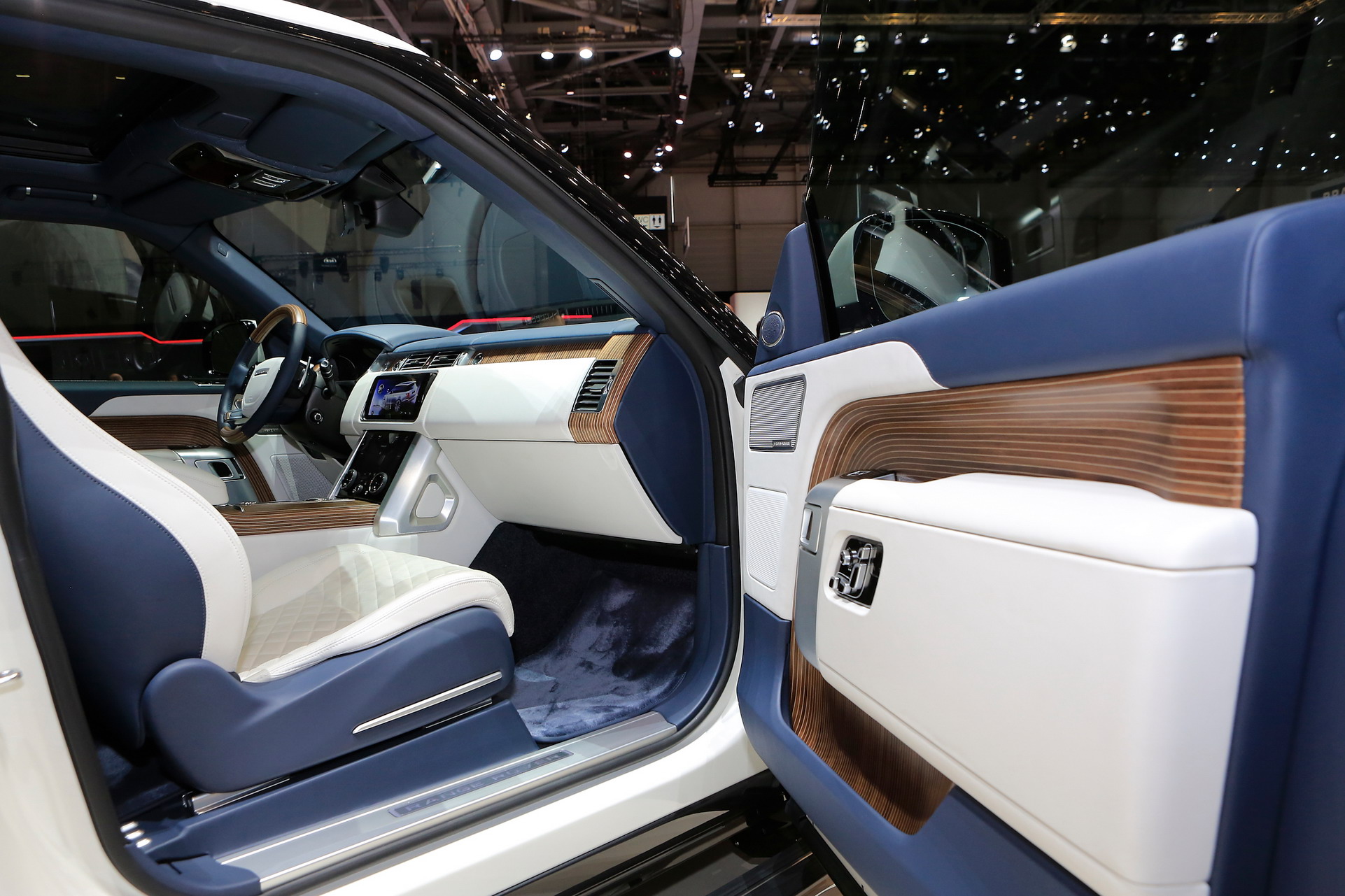 range-rover-sv-coupe-8.jpg