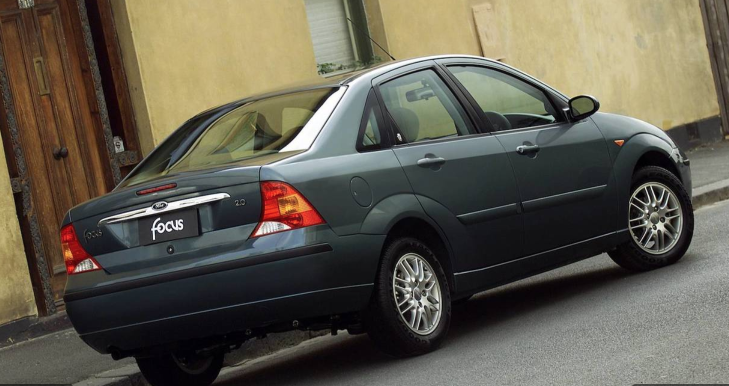ford-focus-05.png