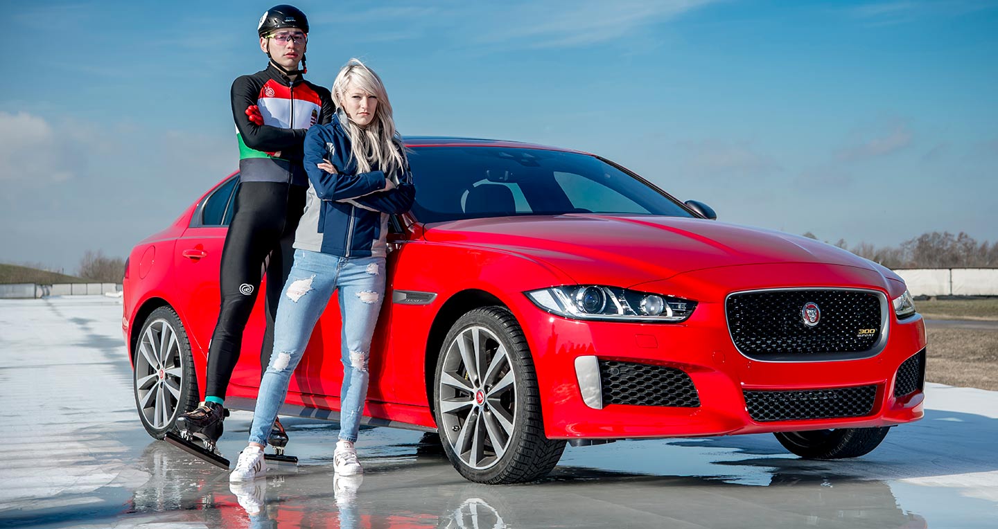 jaguar-xe-300-sport-02.jpg