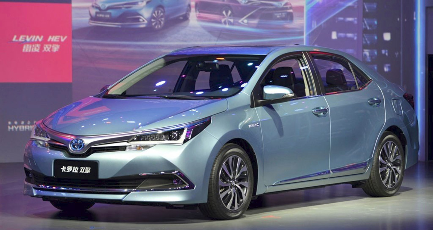 toyota-new-front-unveiled-corolla-hybrid-in-china-91319.jpg