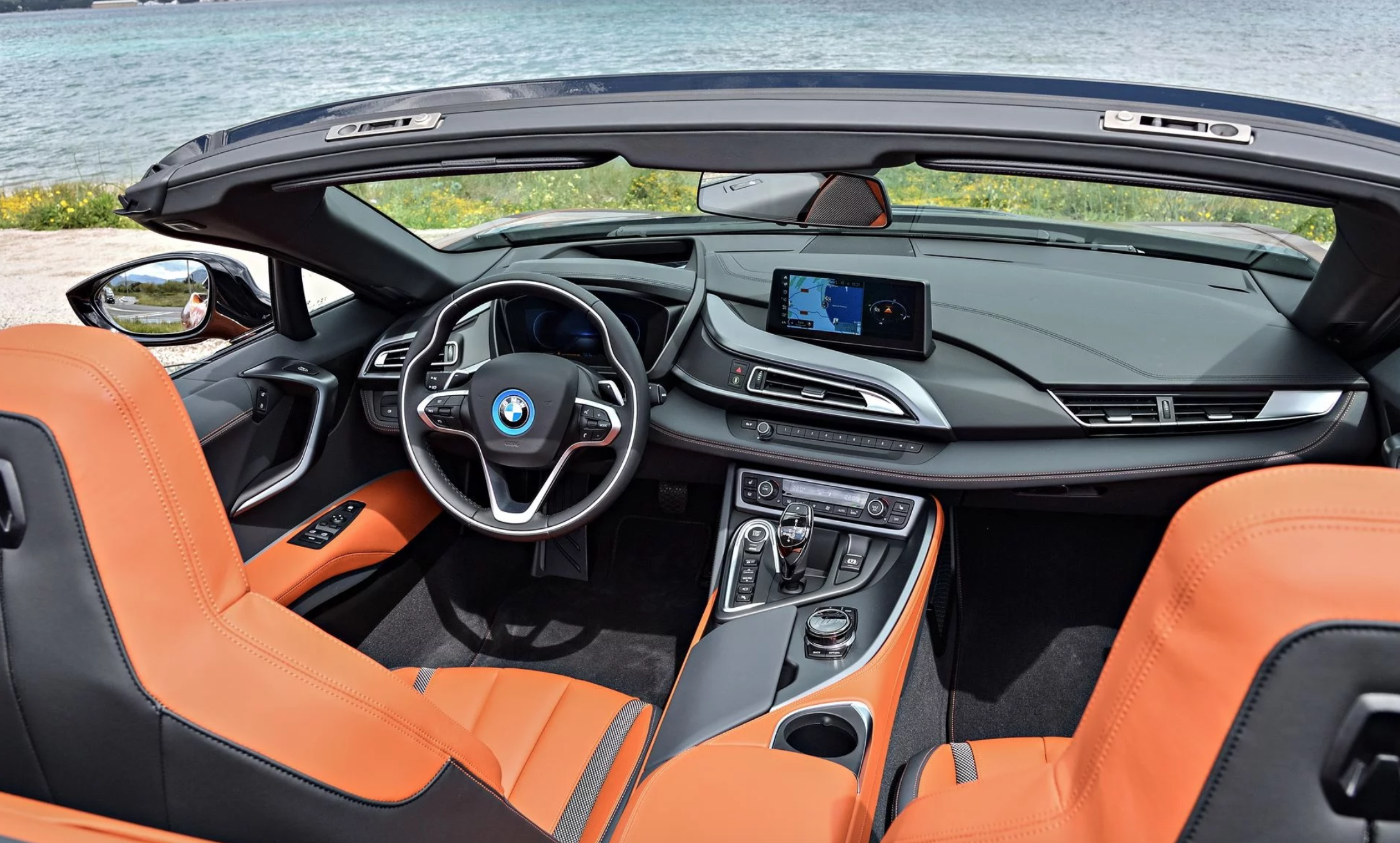 bmw-i8-roadster-021.png