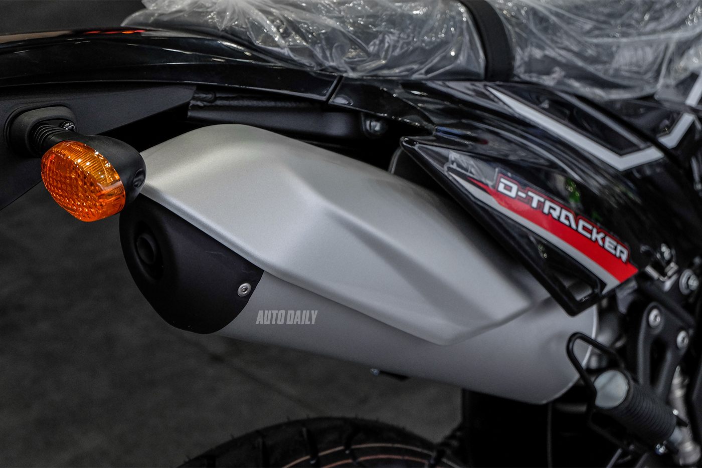 Ảnh chi tiết Kawasaki D-Tracker 150 kawasaki-d-tracker-150-9.jpg