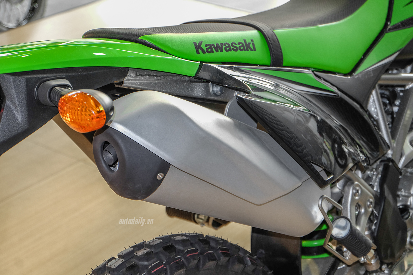 kawasaki-klx-150-bf-16.jpg