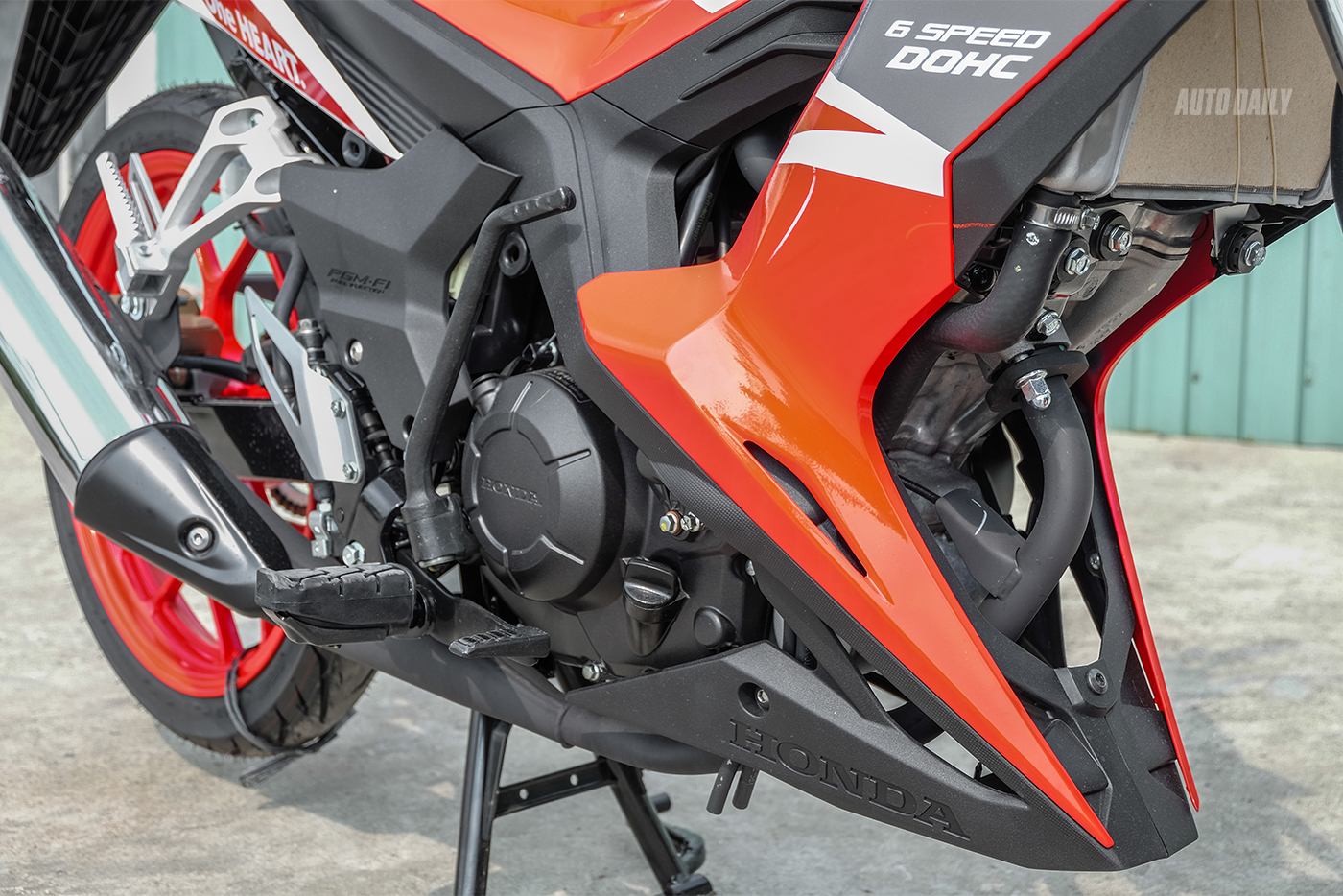 honda-sonic-150r-12.jpg