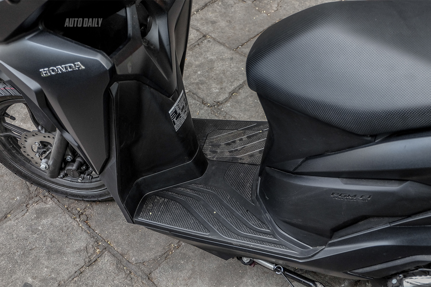 Ảnh chi tiết Honda Vario 150 2018 tại Việt Nam honda-vario-150-2018-23.jpg