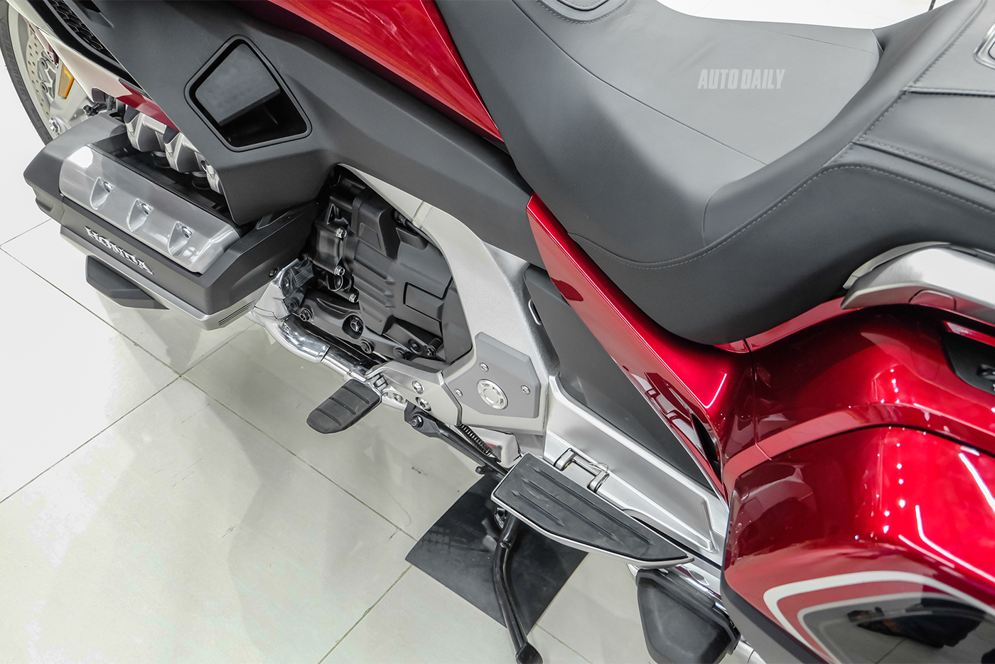 Xem thêm ảnh Honda Gold Wing 2018 honda-goldwing-2018-11.jpg