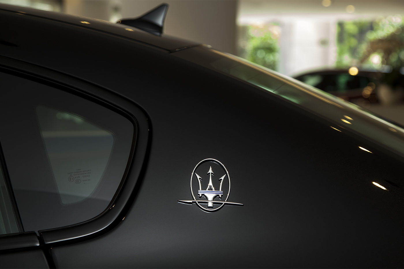 Ảnh chi tiết Maserati Quattroporte GTS Nerissimo maserati-quattroporte-gts-nerissimo-18.jpg