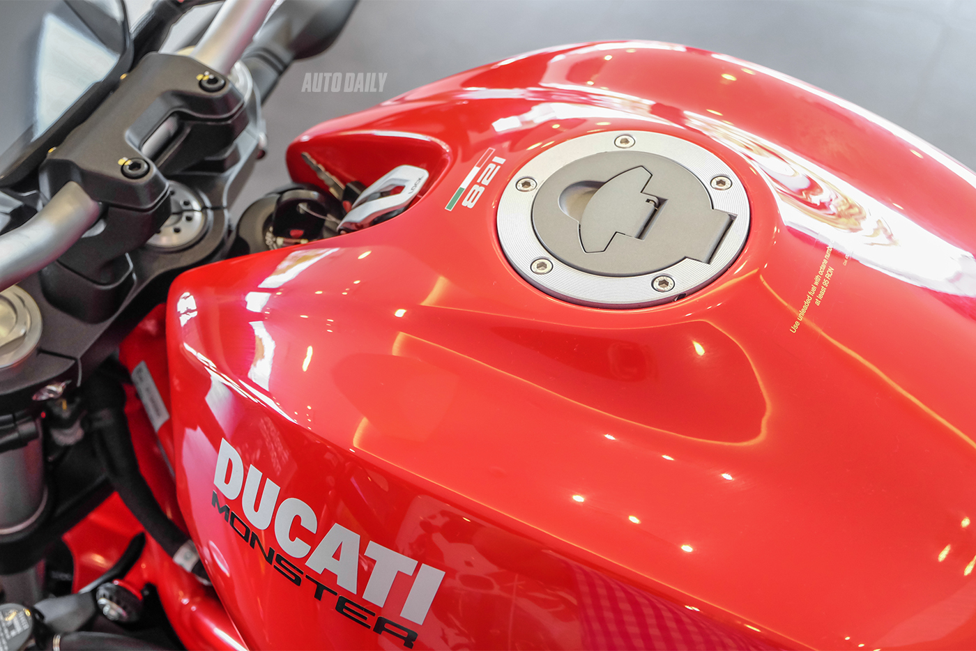 Ảnh chi tiết Ducati Monster 821 2018 ducati-monster-821-10.jpg