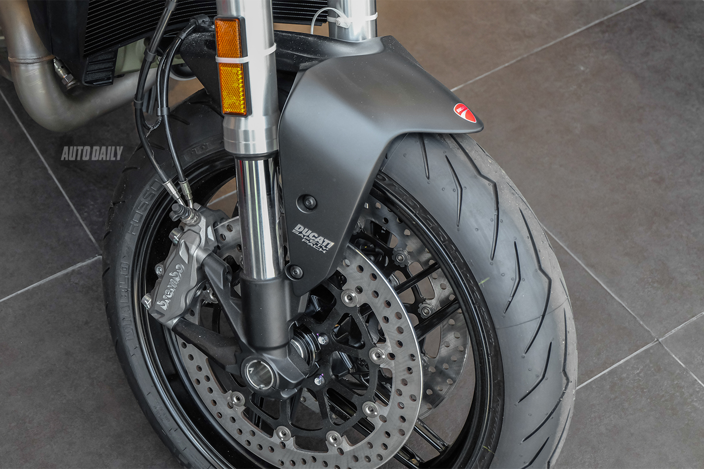 Ảnh chi tiết Ducati Monster 821 2018 ducati-monster-821-16.jpg