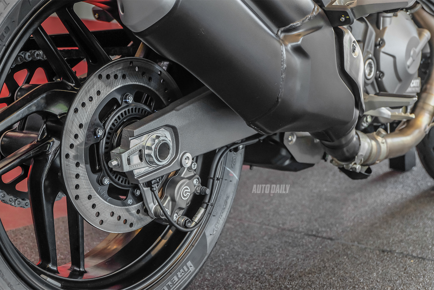 Ảnh chi tiết Ducati Monster 821 2018 ducati-monster-821-27.jpg