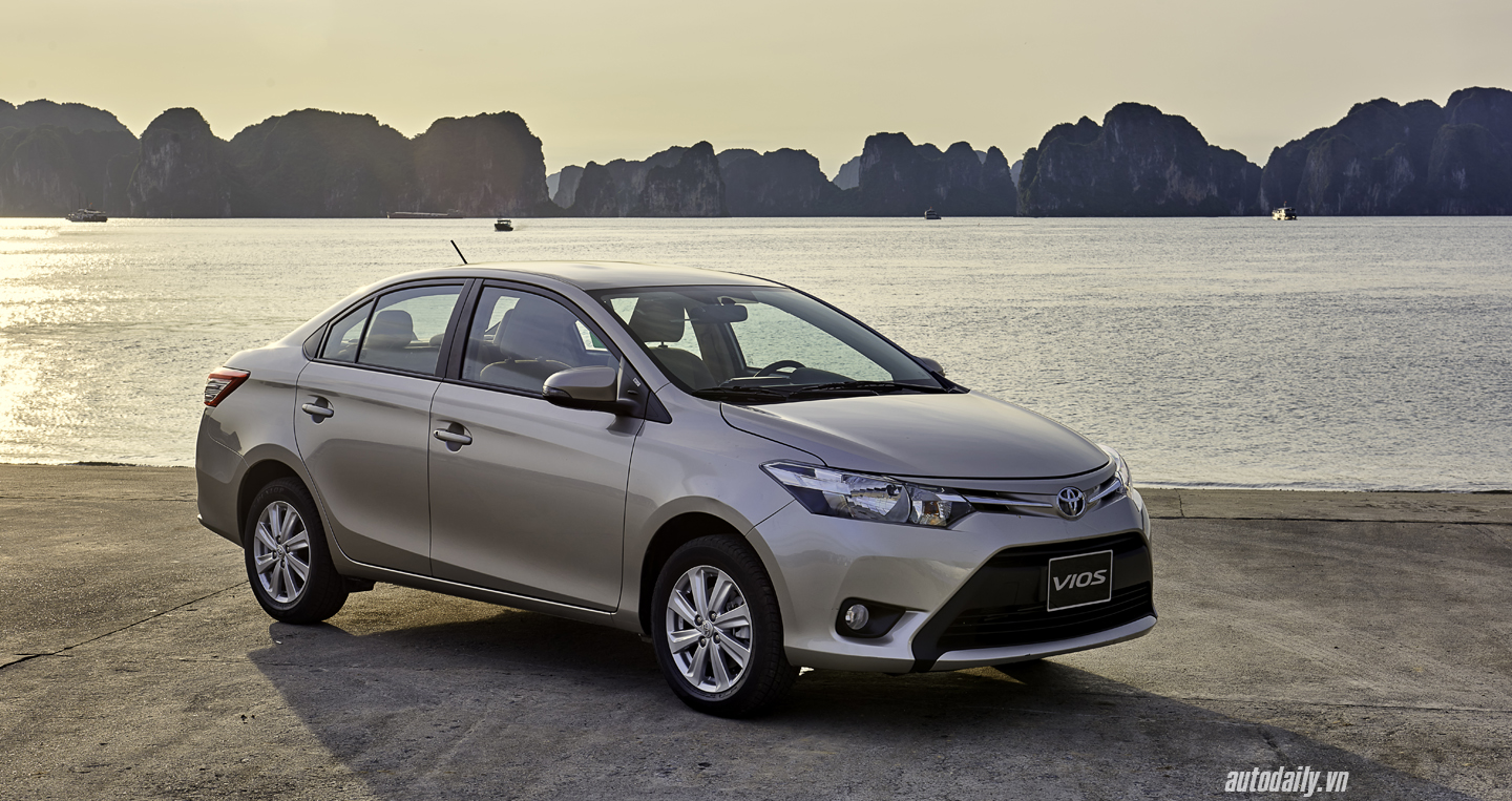 Toyota ưu đãi cho khách hàng mua Vios và Innova