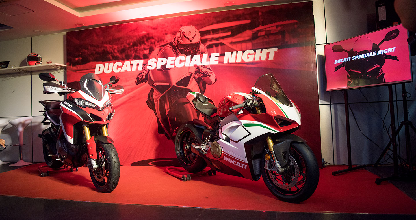 Bộ đôi Ducati “hàng khủng” ra mắt tại Việt Nam