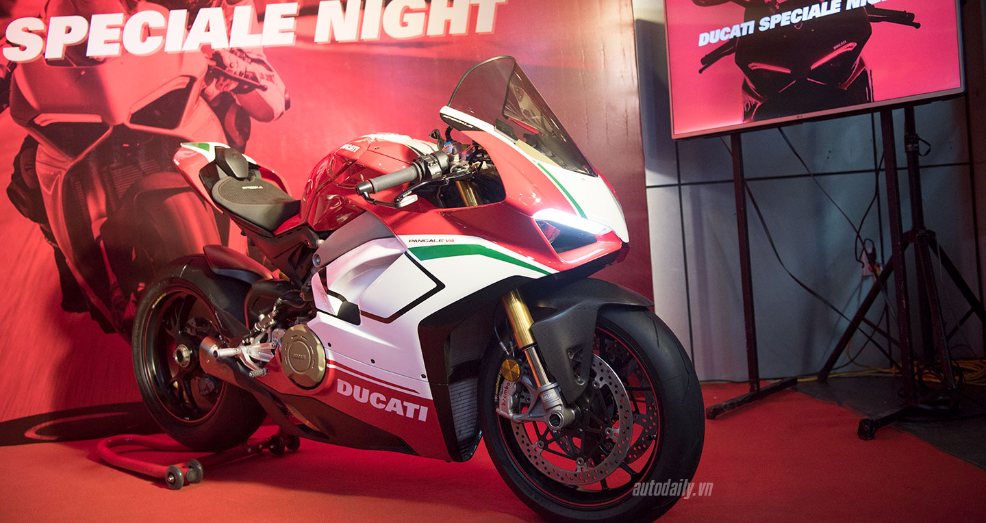 ducati-2.jpg