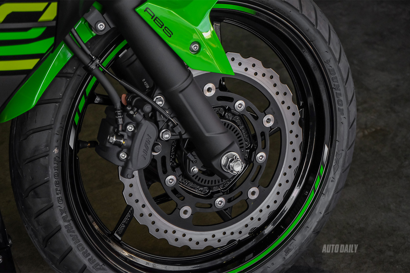 Ảnh chi tiết Kawasaki Ninja 250 2018 kawasaki-ninja-250-2018-4.jpg