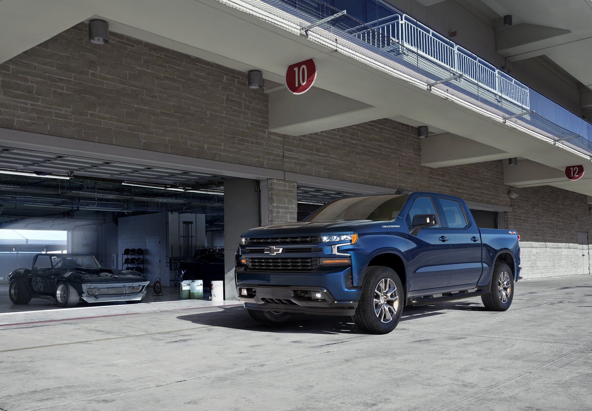 1d06ee7f-2019-chevrolet-silverado-012.jpg