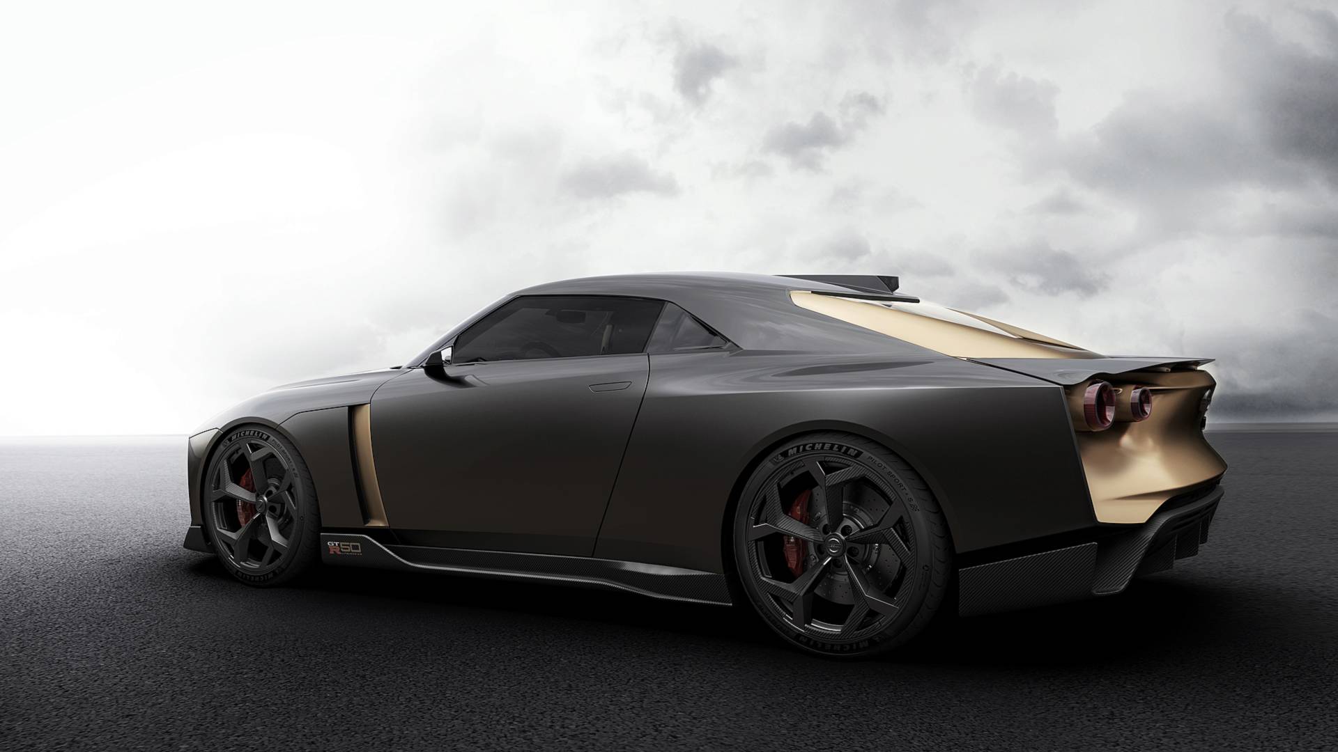 nissan-gtr-50-by-italdesign-13.jpg