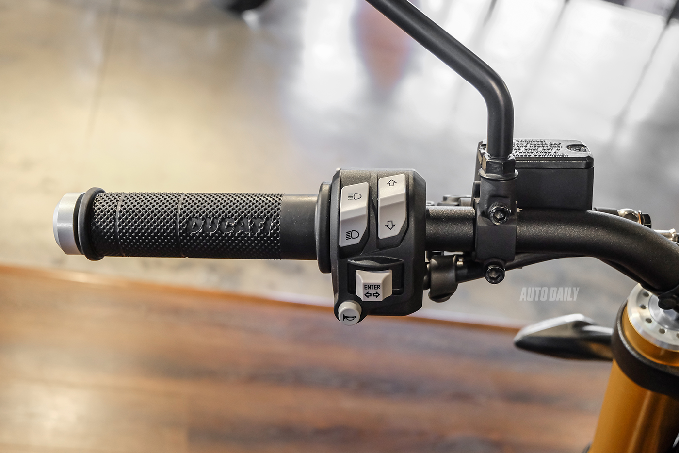 Xem thêm ảnh Ducati Scrambler 1100 Sport hoàn toàn mới ducati-scrambler-1100-sport-23.jpg