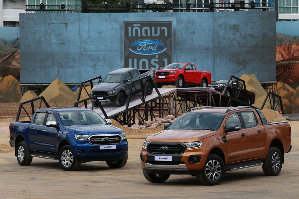 01-ford-ranger-2018-official.jpg