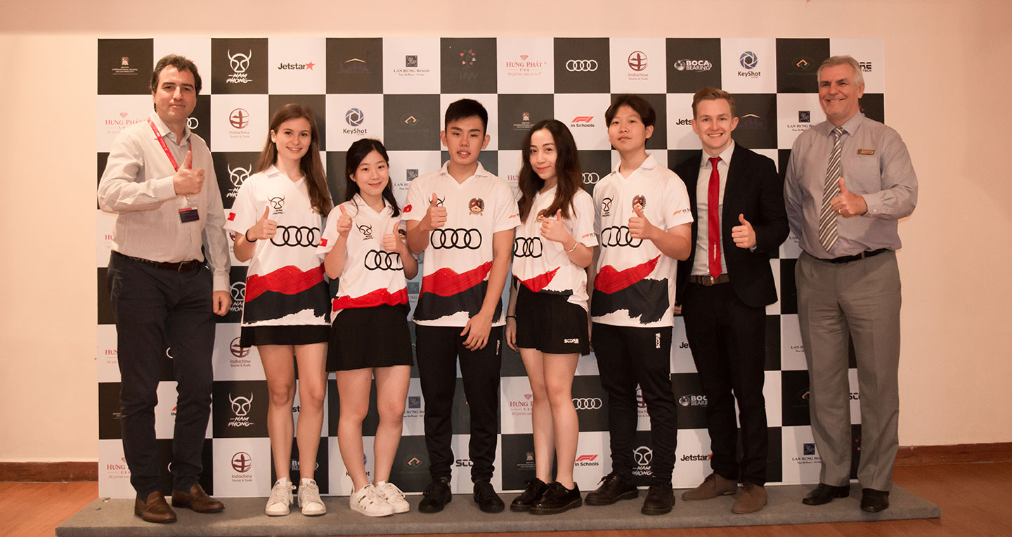Audi Việt Nam đồng hành cùng đội Nam Phong tham gia chung kết “F1 trong trường học”