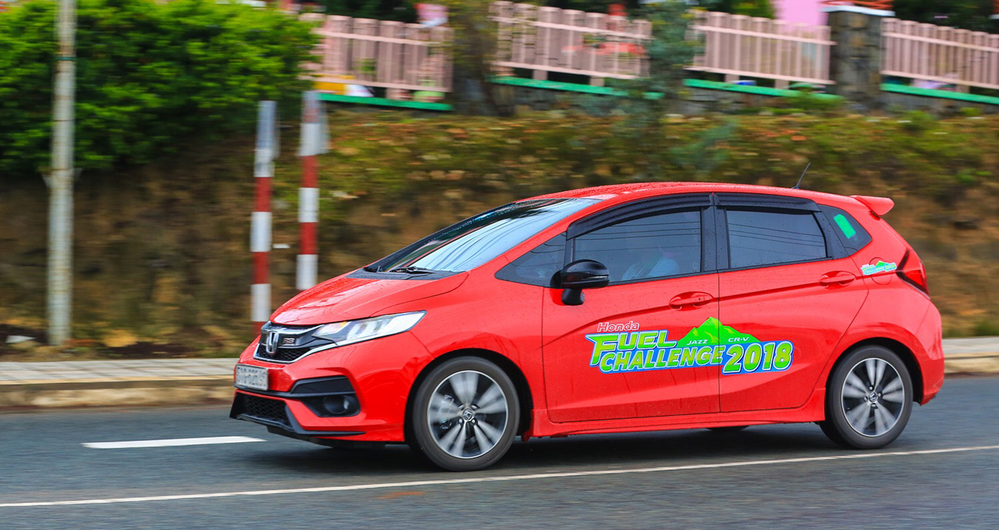 Thử thách nhiên liệu Honda CR-V và Jazz: Cuộc thi kỳ thú