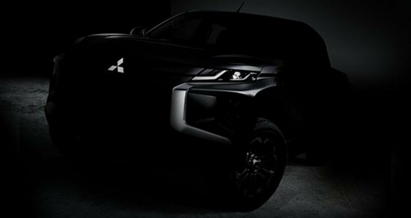 Mitsubishi “nhá hàng” bán tải Triton thế hệ mới