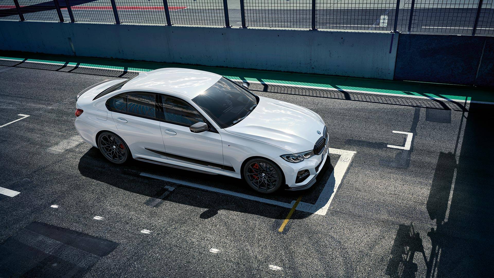 2019-bmw-3-series-m-performance-parts-2.jpg