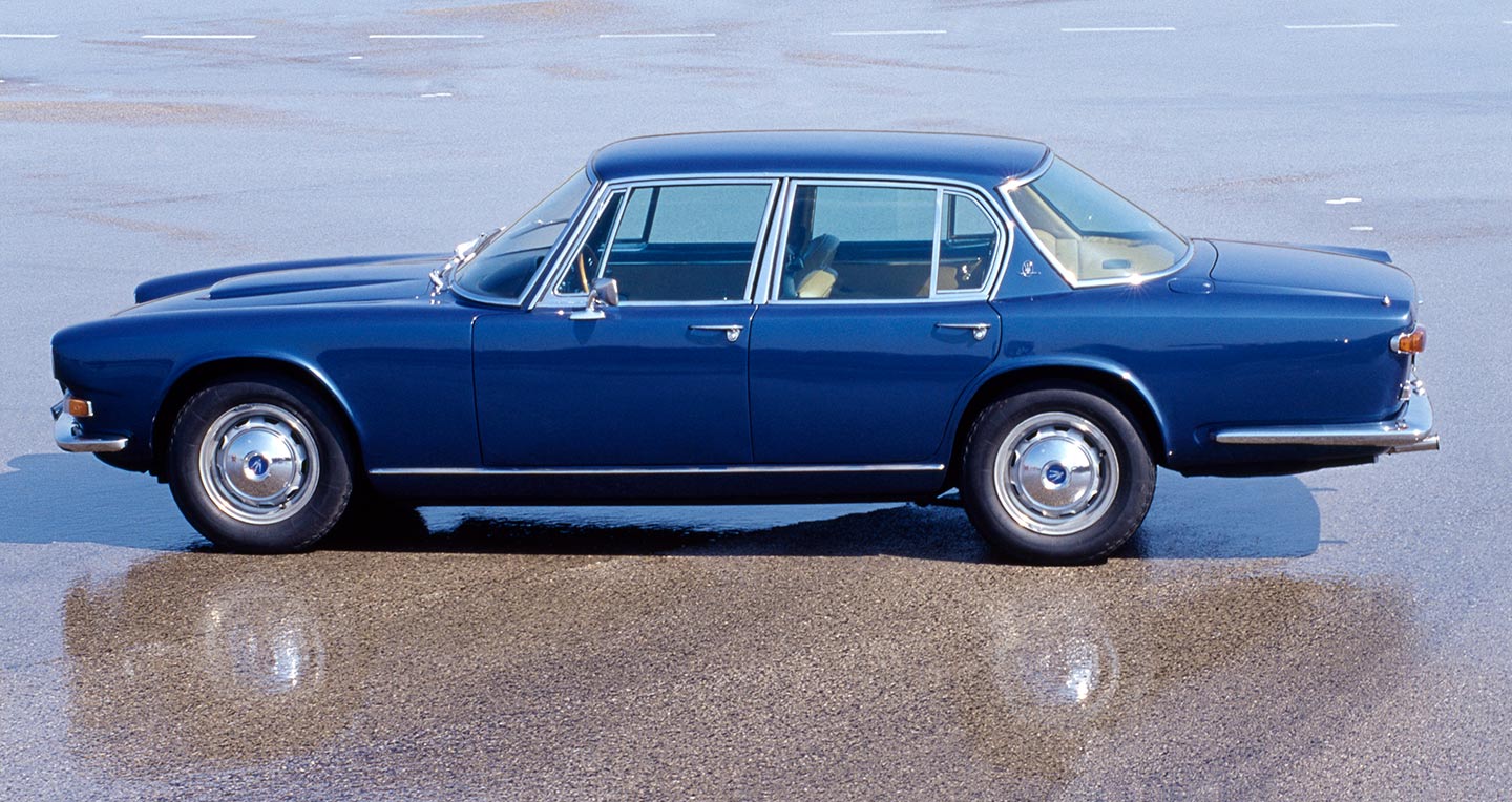 quattroporte-ra-doi-nam-1963.