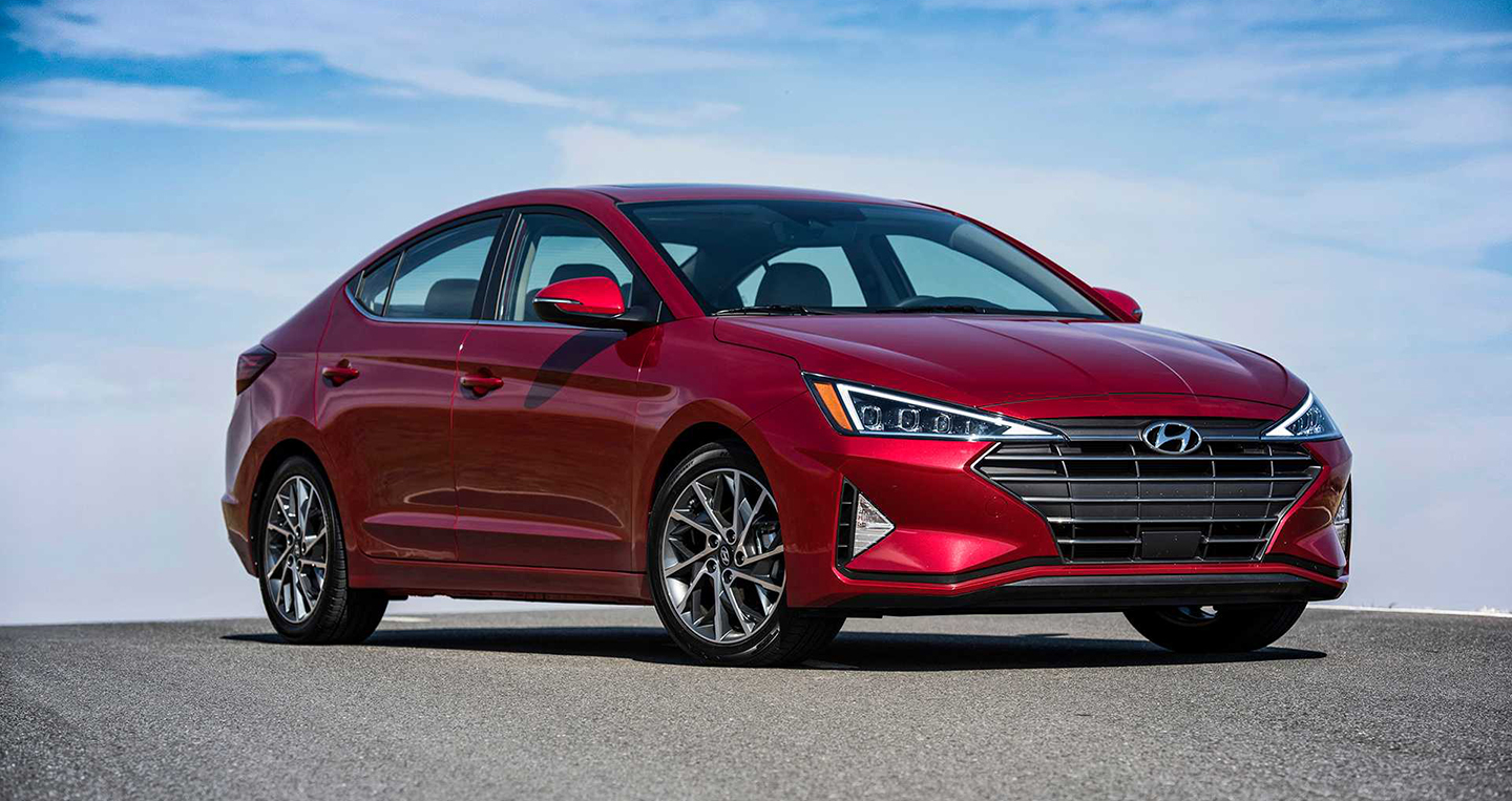 Đánh giá Hyundai Elantra 2019: Cá tính hơn, an toàn hơn