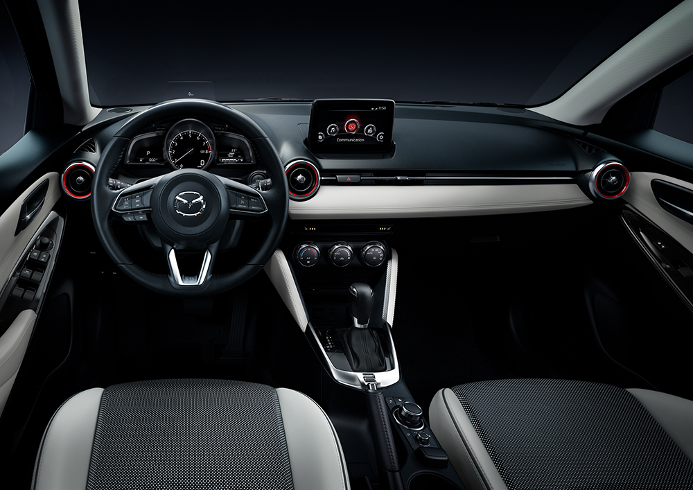 mazda2-new-02.crdownload