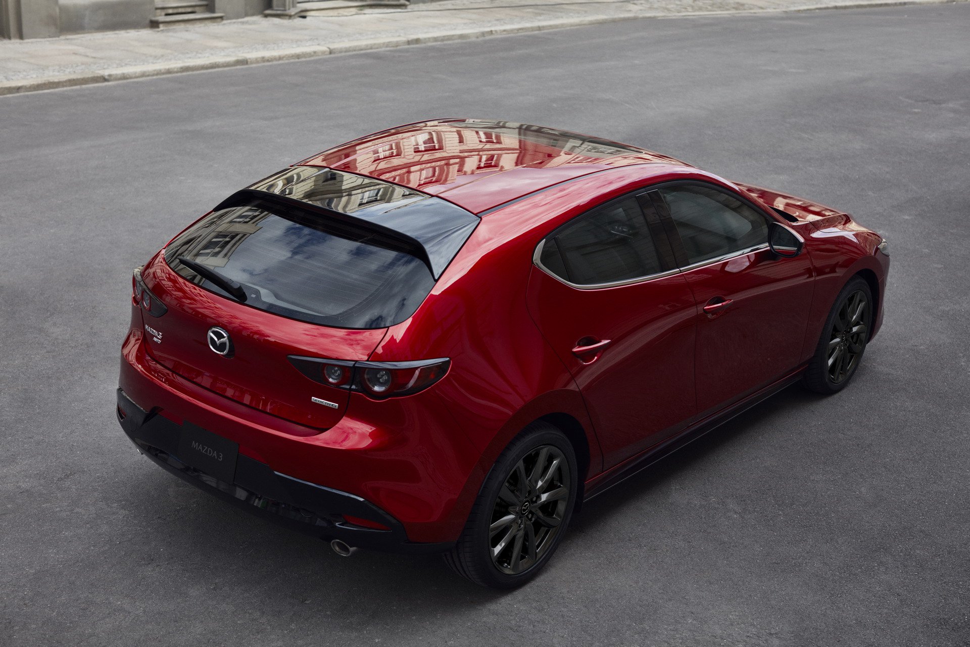 2019-mazda-3-sedan-hatch-8.jpg