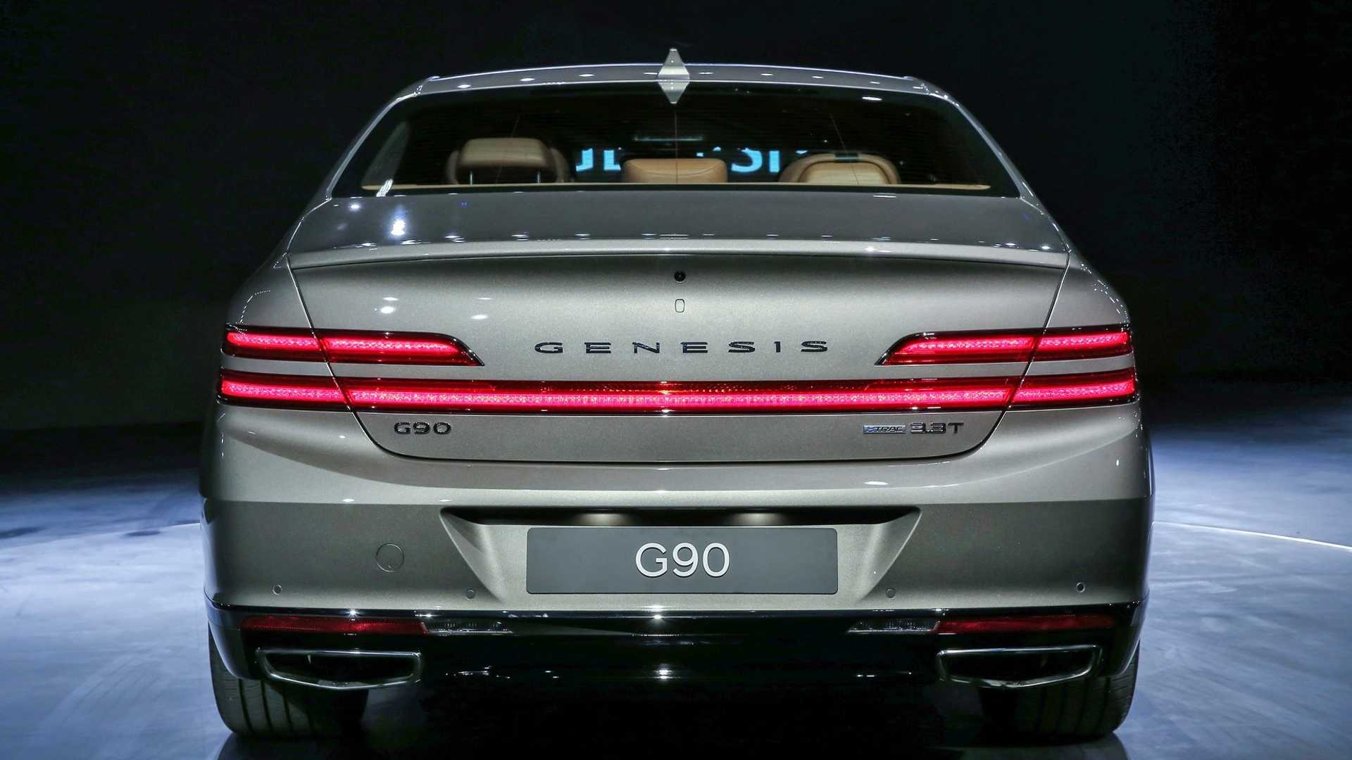 2020-genesis-g90-101-1.jpg