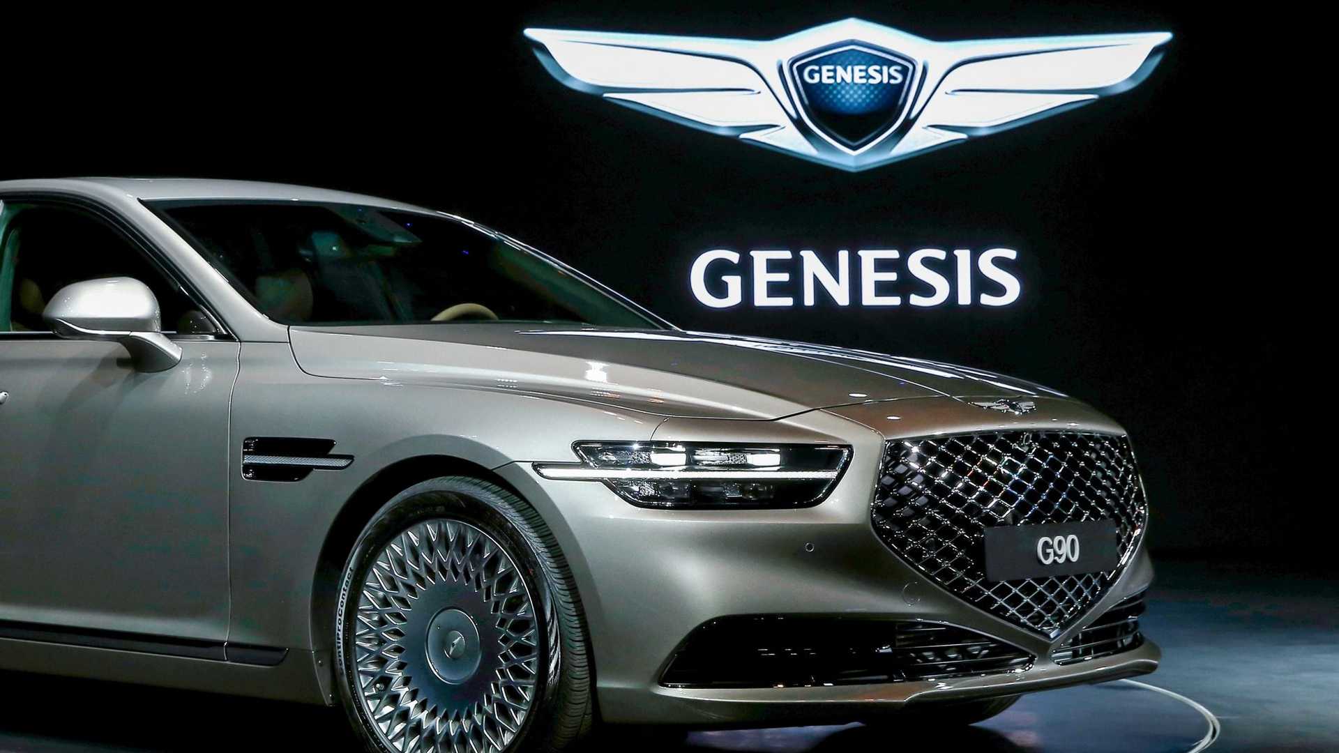 2020-genesis-g90-103.jpg