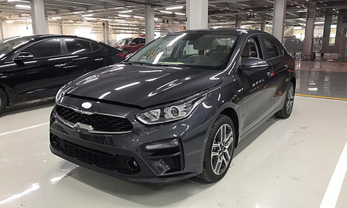 kia-cerato.jpg