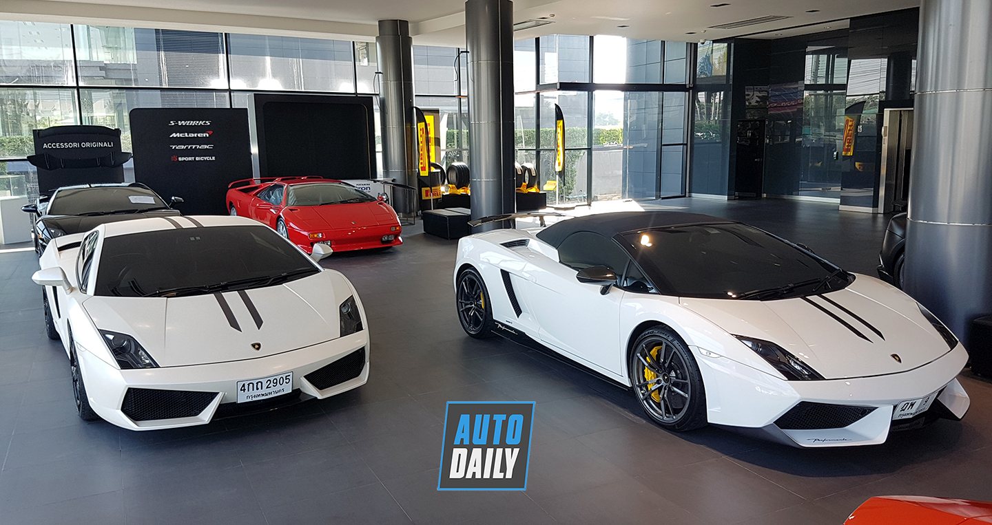 Ghé thăm showroom kinh doanh siêu xe với cả dàn Lamborghini