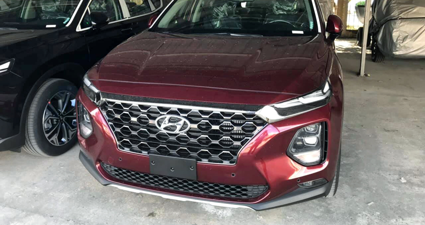 hyundai-santa-fe-47324482-2279779882279435-3958268248272666624-o-copy.jpg