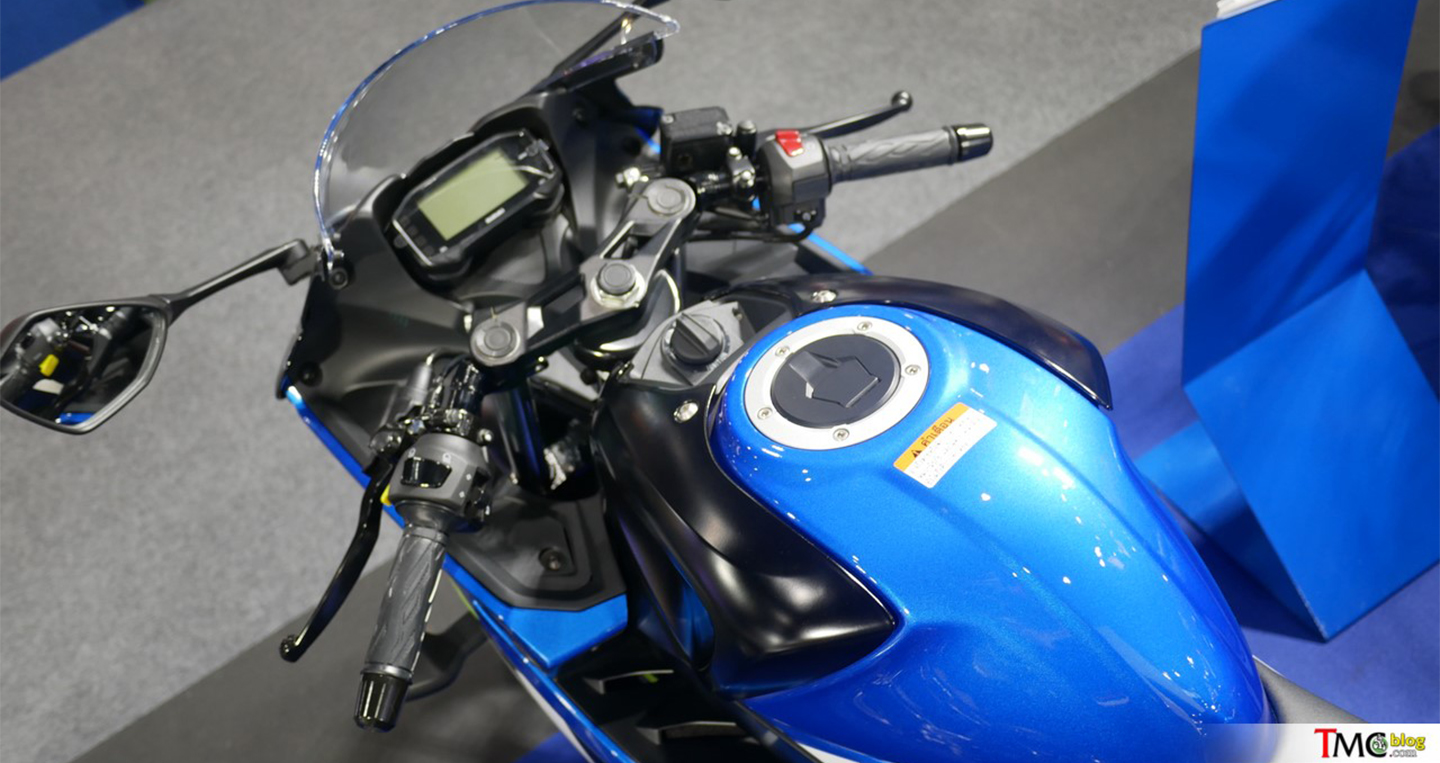 suzuki-gsx-r150-yoshimura-5.jpg