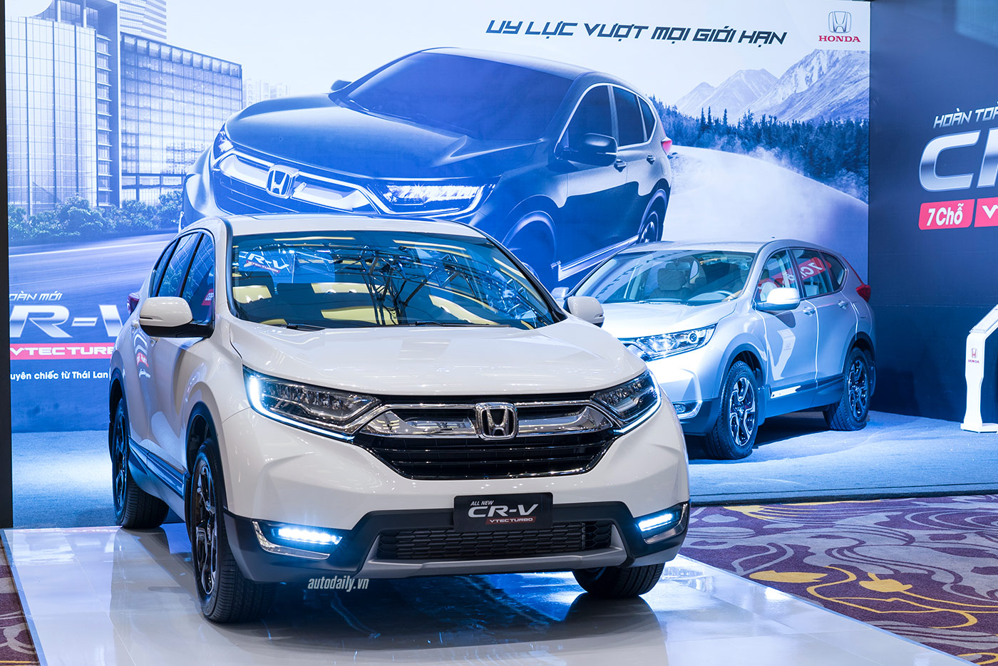 honda-crv-2017-15.jpg