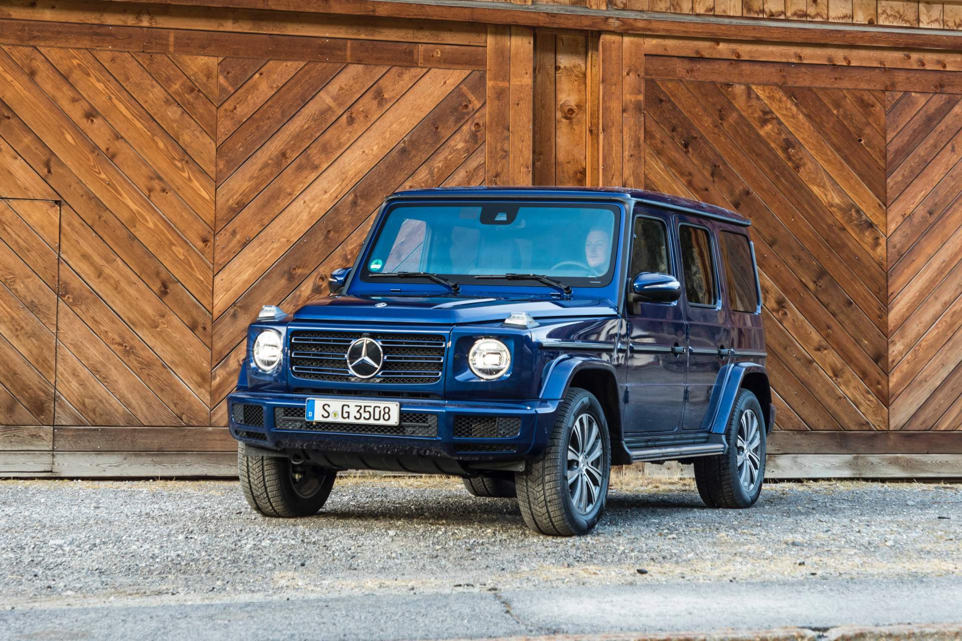 mercedes-g350-2019-8.jpg