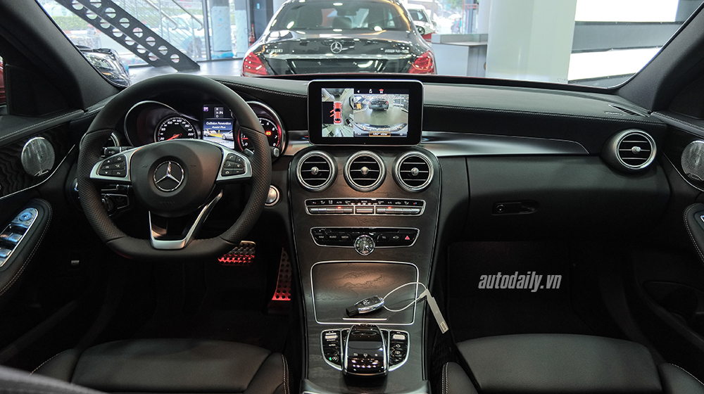 mercedes-c300-amg-2015-17.jpg