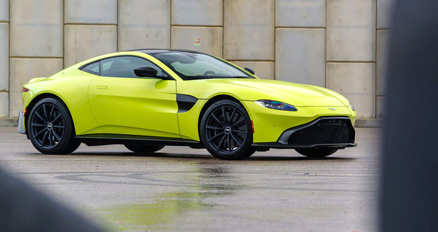 25-aston-martin-vantage-2018-static-front.jpg